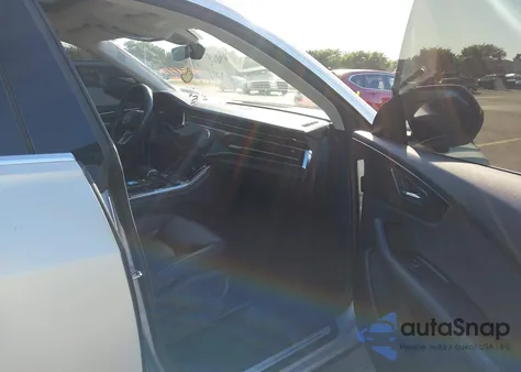 2019 Audi Q8 55 Premium из США, поврежденный, VIN WA1BVAF1XKD033223